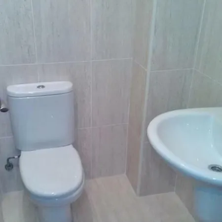 Piso A 500 Metros De La Playa * A Pobra do Caramiñal